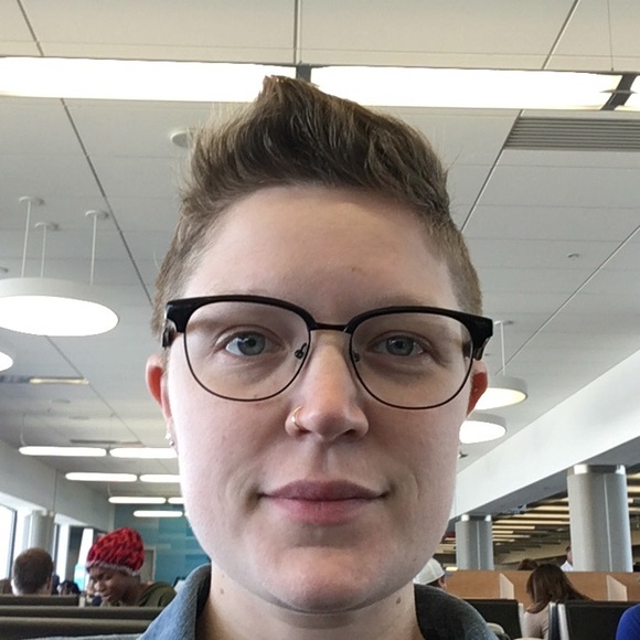 Meet your Posher, Kirsten - Picture 1 of 1